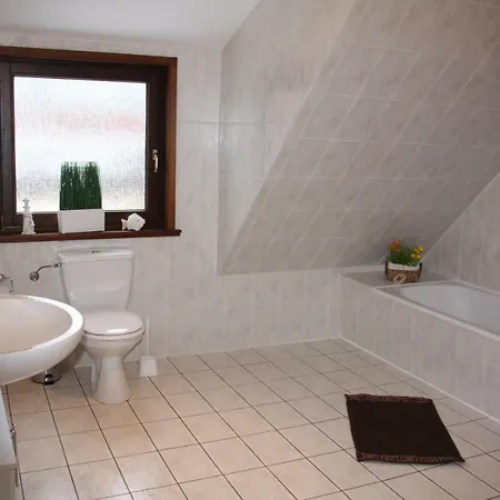 Handwerker Gastehaus بيت للعطل *